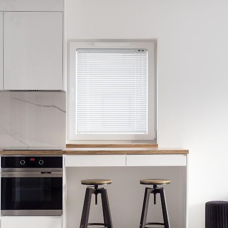 Szwedzka 22C Separate Bedroom Free Garage By Perfect Apart Βαρσοβία Εξωτερικό φωτογραφία