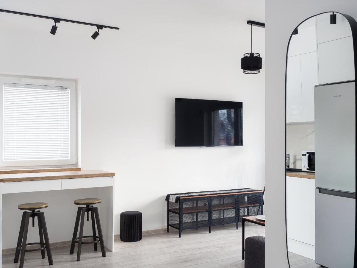Szwedzka 22C Separate Bedroom Free Garage By Perfect Apart Βαρσοβία Εξωτερικό φωτογραφία