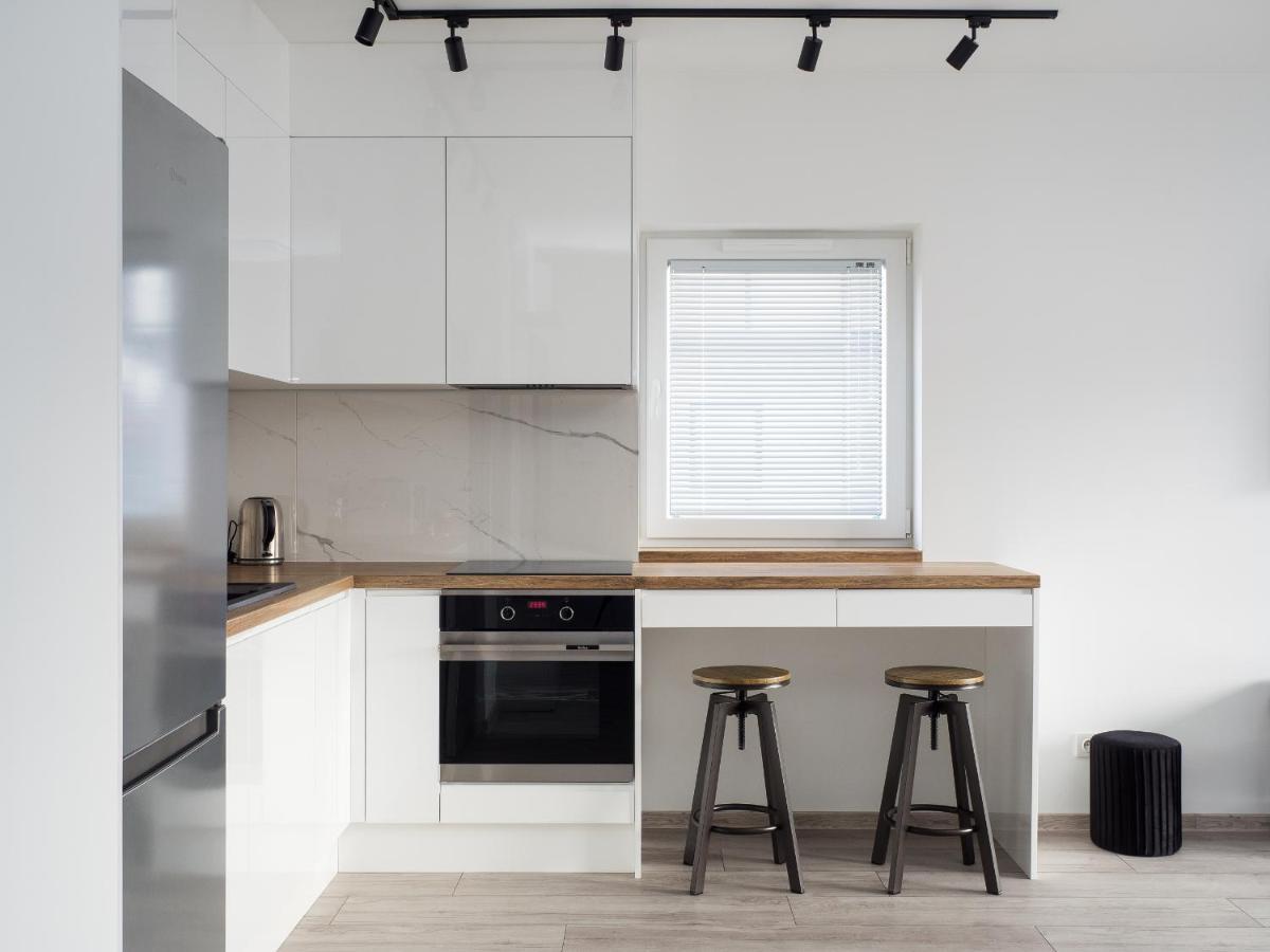 Szwedzka 22C Separate Bedroom Free Garage By Perfect Apart Βαρσοβία Εξωτερικό φωτογραφία